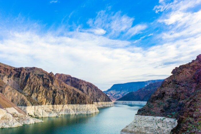 Lake Mead Hoover Dam reservoir linked to hard water in Arizona homes